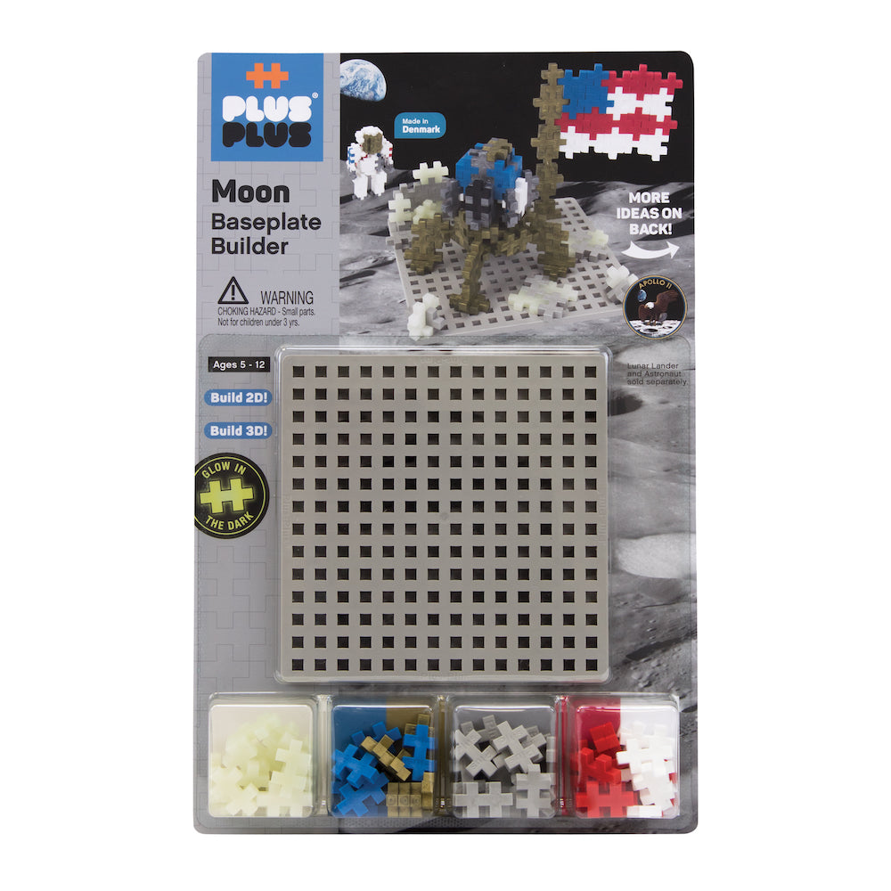 Baseplate Builder - Moon in its packaging